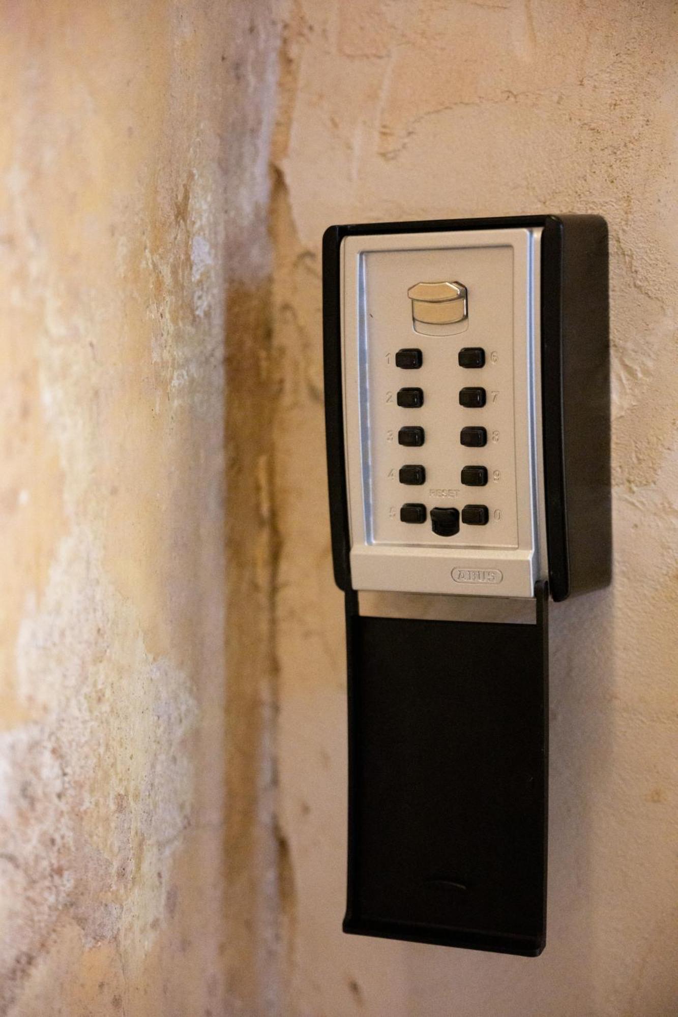 קרקוב Native Apartments Pulaskiego 6 מראה חיצוני תמונה